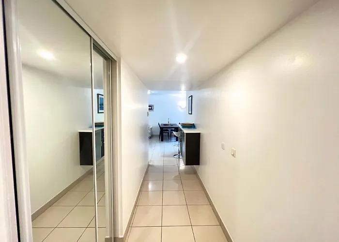 Apartment Sunlight - Mirage - With Parking And Terrace