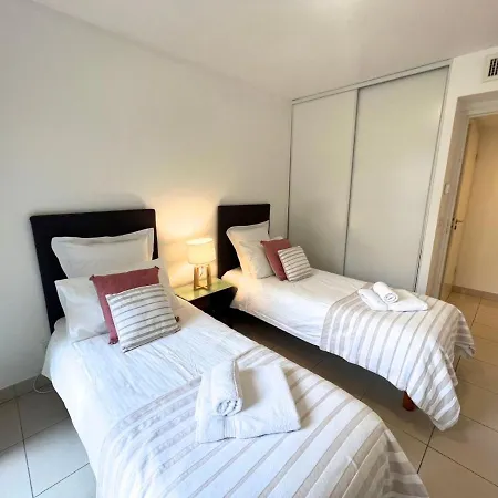 Appartement Sunlight - Mirage - With Parking And Terrace Nice