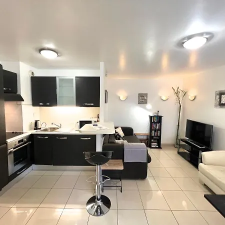 Sunlight - Mirage - With Parking And Terrace Daire Nice